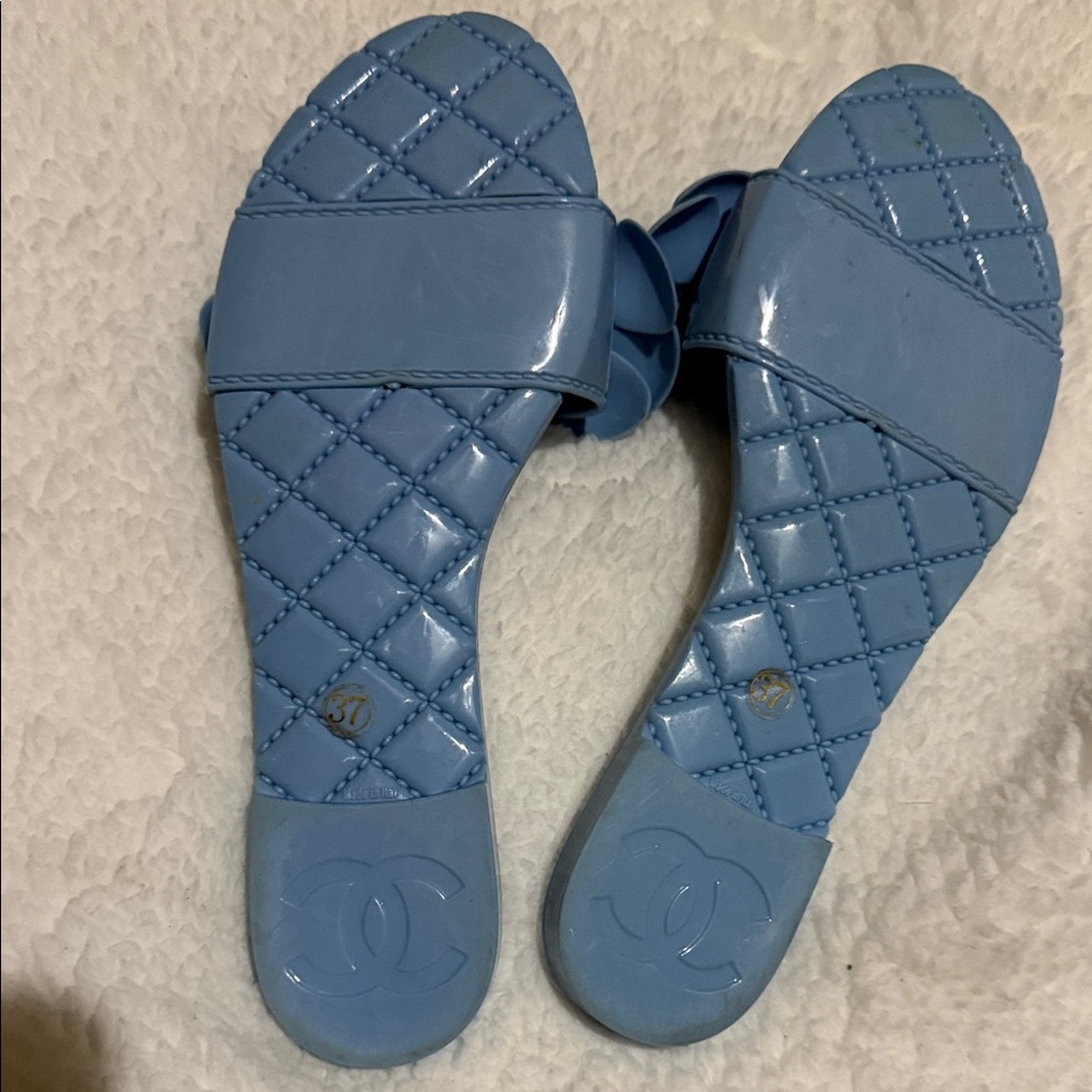 CHANEL Blue Camellia Slide Sandals - Picture 3 of 8